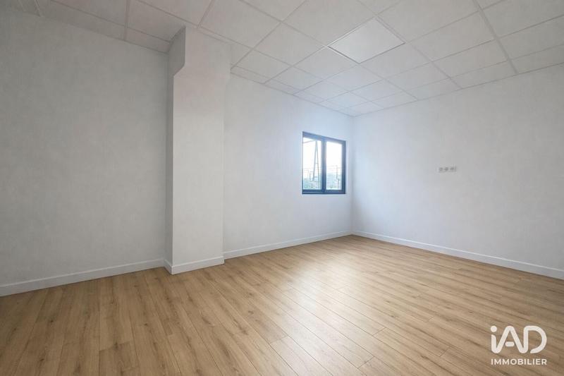 Local commercial - 121 m²