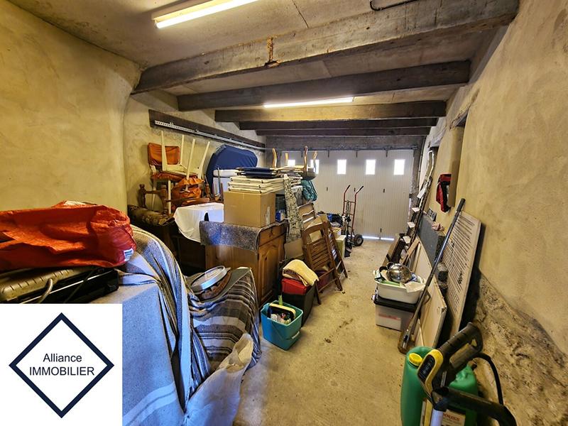 Maison - 214 m² - 7 pièces