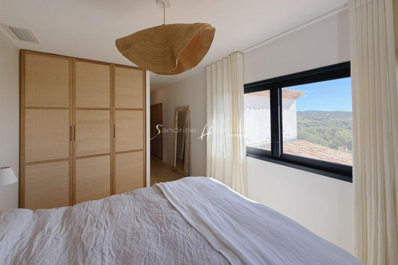 Maison - 135 m² - 4 pièces