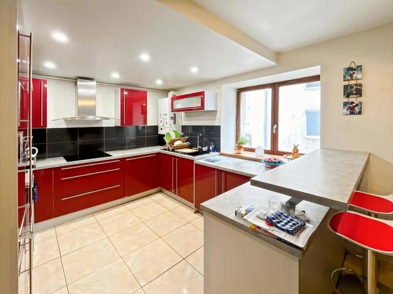 Appartement - 116 m² - 4 pièces