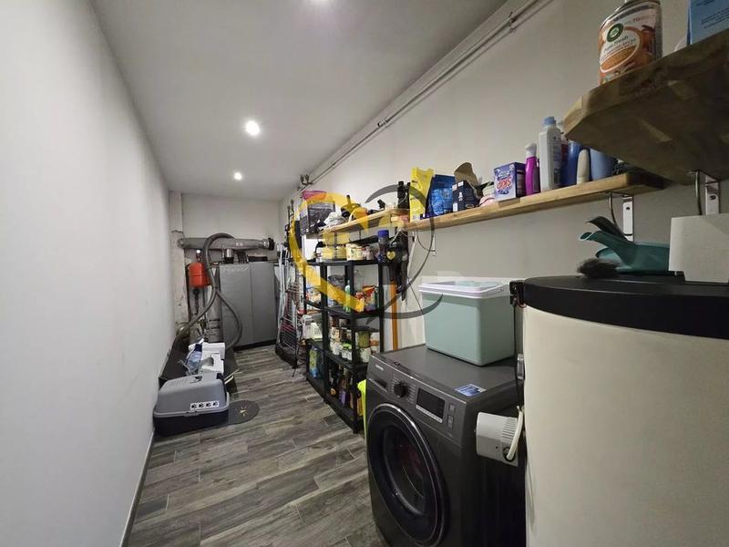 Maison - 90 m² - 3 pièces