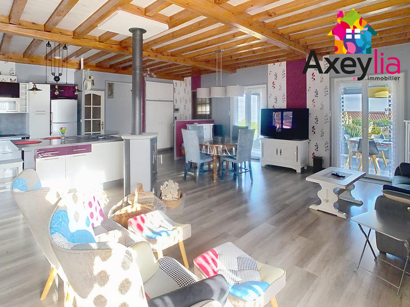 Maison - 159 m² - 7 pièces