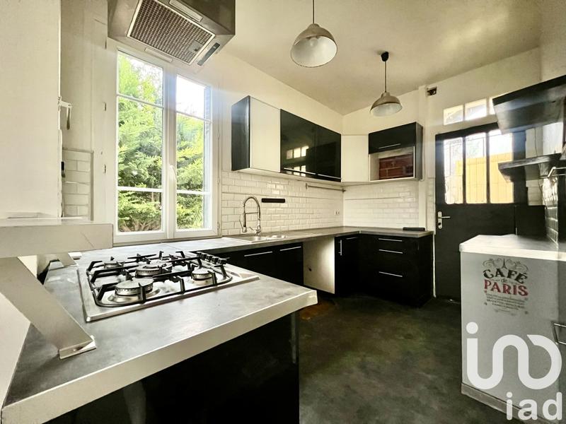 Maison - 120 m² - 5 pièces