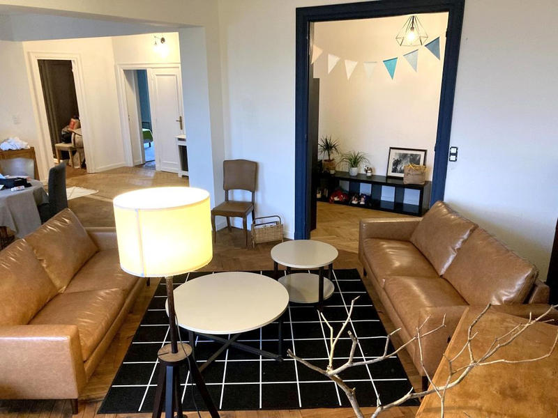 Appartement - 182 m² - 6 pièces