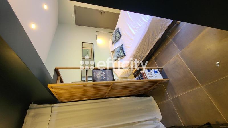 Maison - 290 m² - 11 pièces