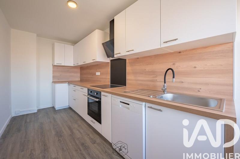 Appartement - 90 m² - 4 pièces