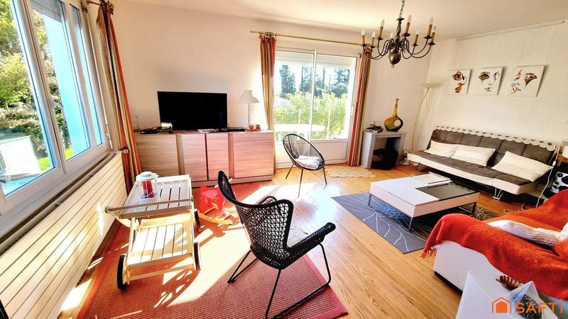 Maison - 261 m² - 10 pièces