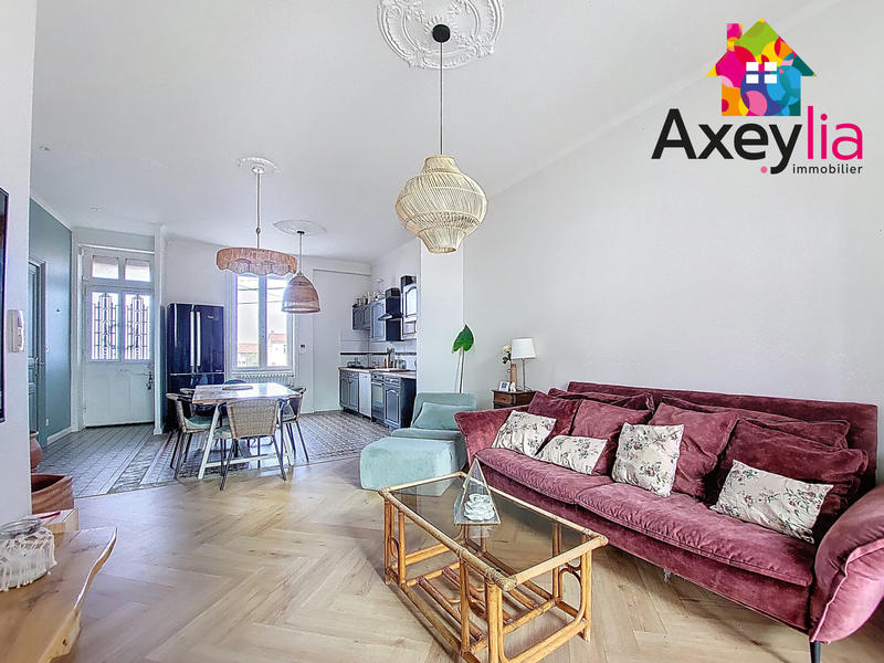 Maison - 104 m² - 5 pièces