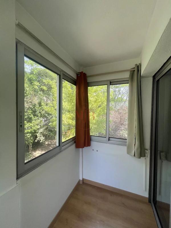 Appartement - 95 m² - 4 pièces