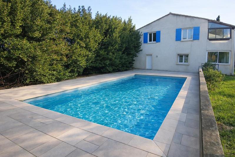 Maison traditionnelle - 188 m² - 7 pièces