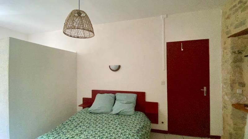 Maison de village - 220 m² - 11 pièces