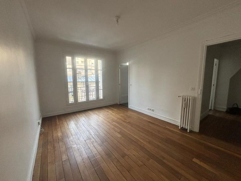 Studio - 34 m² - 1 pièce