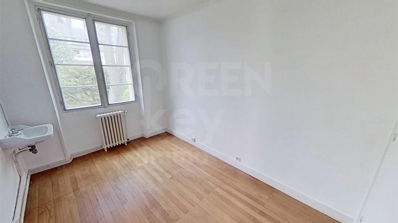 Appartement - 97 m² - 5 pièces