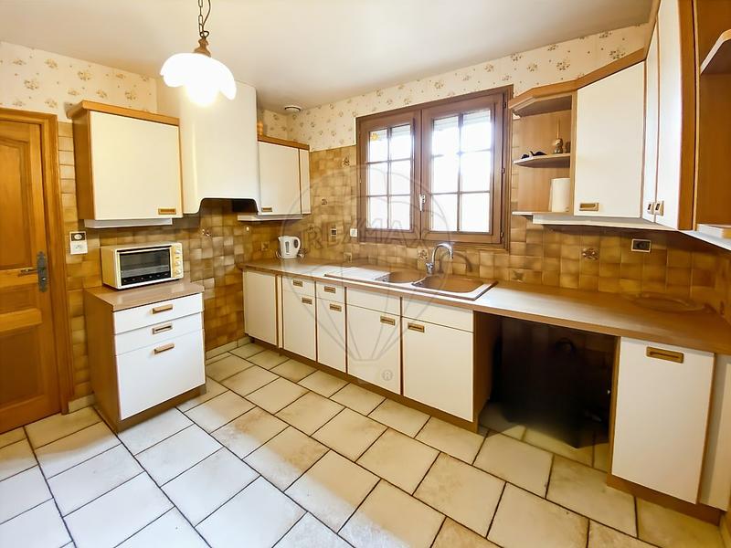 Maison - 95 m² - 4 pièces
