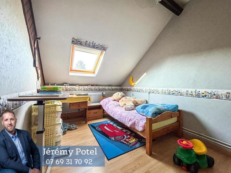 Maison - 157 m² - 8 pièces