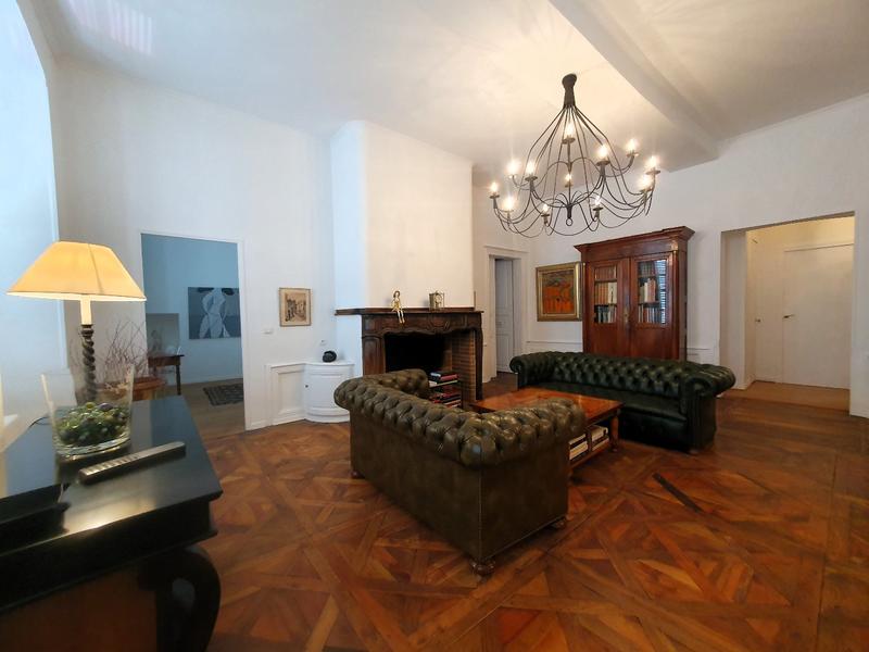 Appartement bourgeois - 130 m² - 5 pièces