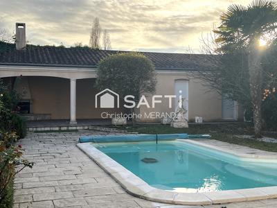 Maison - 118 m² - 6 pièces