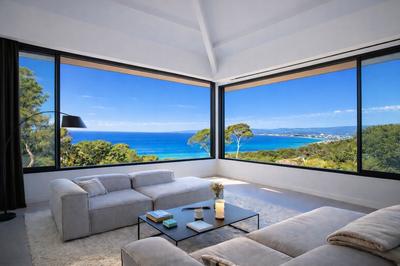 Appartement - 140 m² - 5 pièces