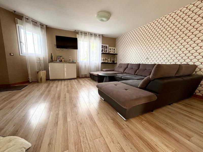 Maison - 175 m² - 5 pièces