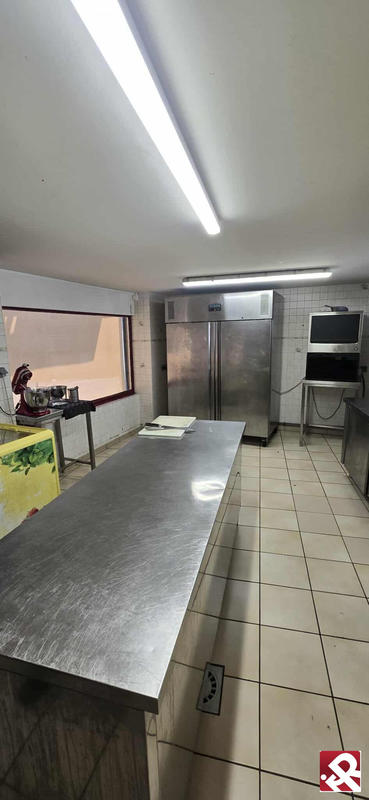 Fonds de commerce - Hôtellerie / Restauration - 250 m²