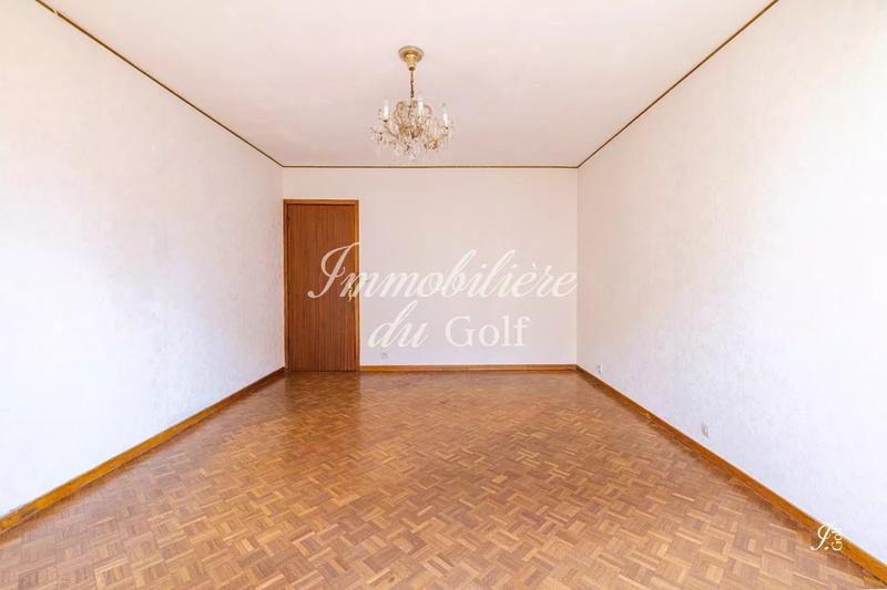 Appartement - 204 m² - 6 pièces