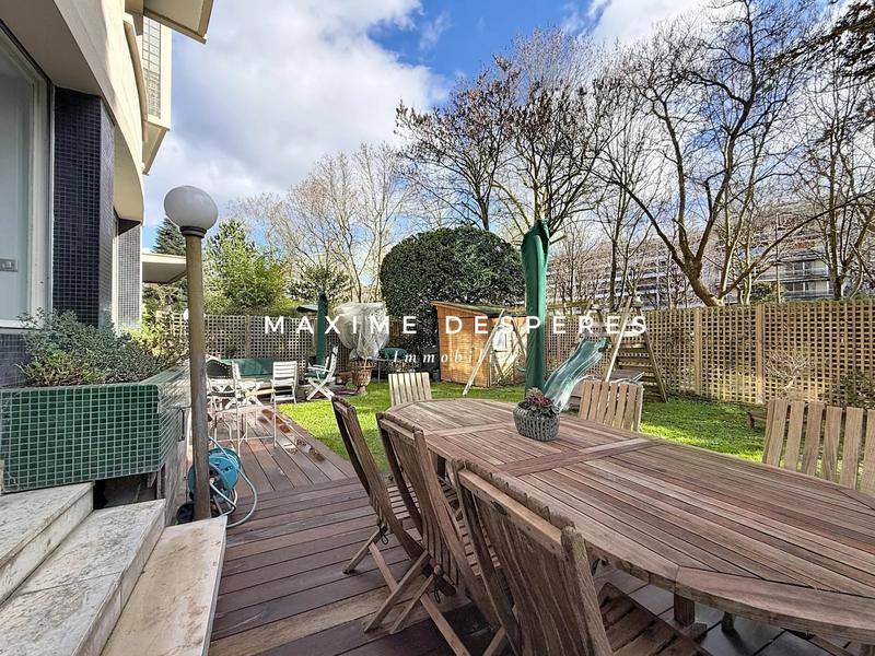 Appartement - 125 m² - 5 pièces