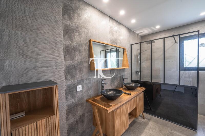 Maison - 131 m² - 6 pièces