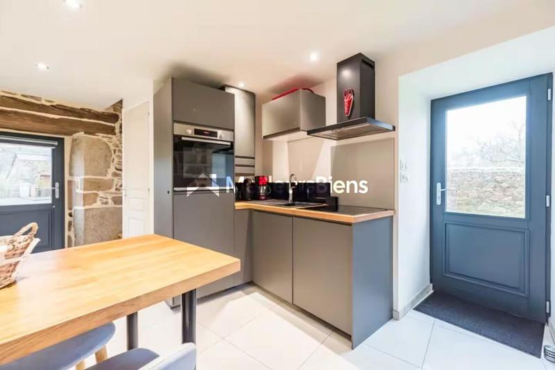 Manoir - 110 m² - 8 pièces