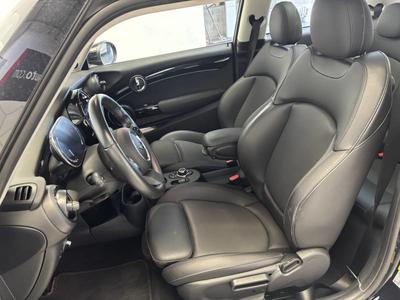 Mini Mini Hatch 3 Portes Cooper se 184 ch Edition Premium Plus