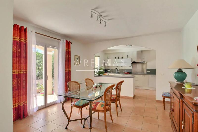 Villa - 150 m² - 4 pièces