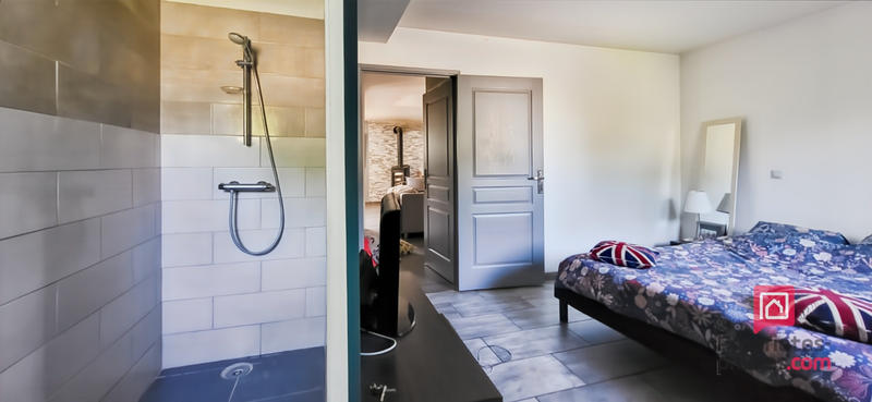 Maison - 150 m² - 8 pièces