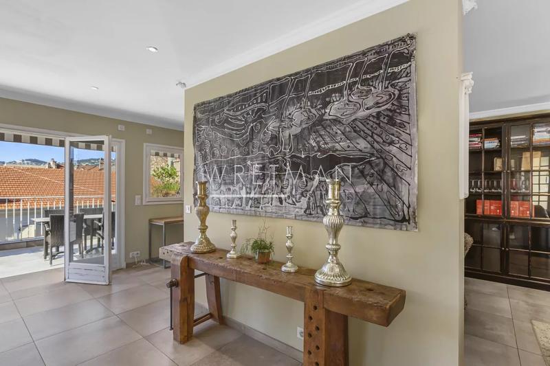 Appartement - 126 m² - 4 pièces