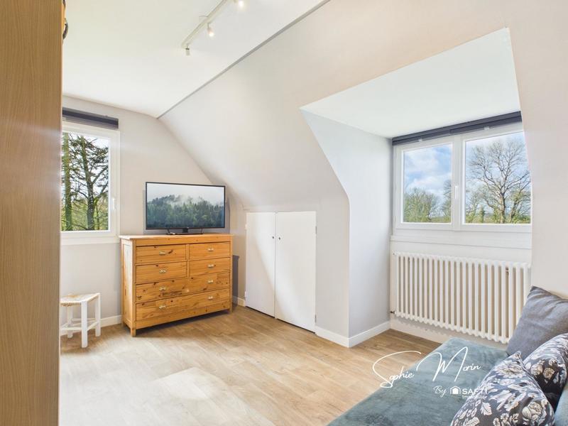 Maison - 145 m² - 7 pièces