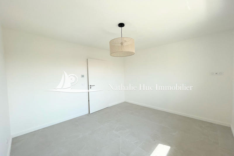 Maison - 99 m² - 4 pièces