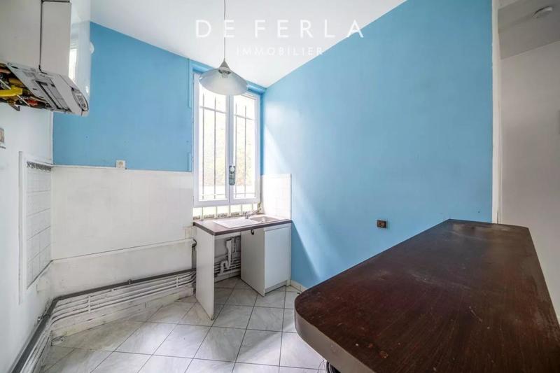 Studio - 30 m² - 1 pièce