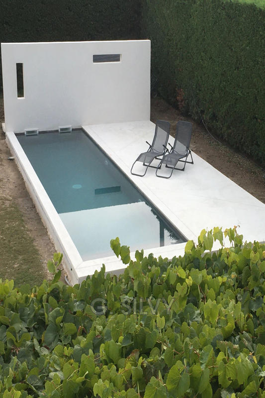 Mas - 260 m² - 10 pièces