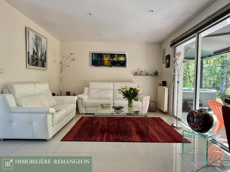 Maison de village - 135 m² - 6 pièces