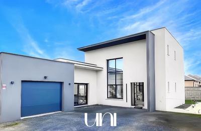 Maison - 150 m² - 5 pièces