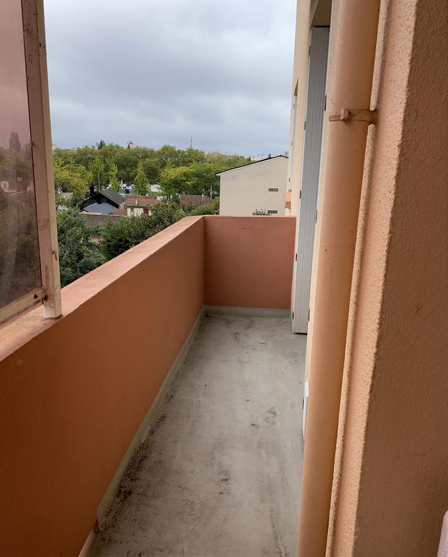 Appartement - 84 m² - 3 pièces