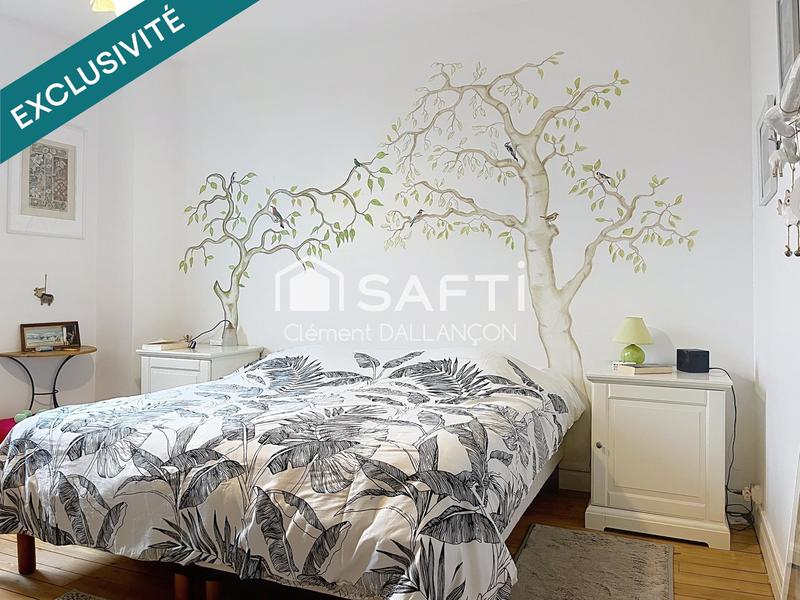 Maison - 288 m² - 10 pièces