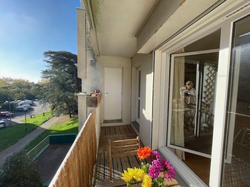 Appartement - 100 m² - 5 pièces