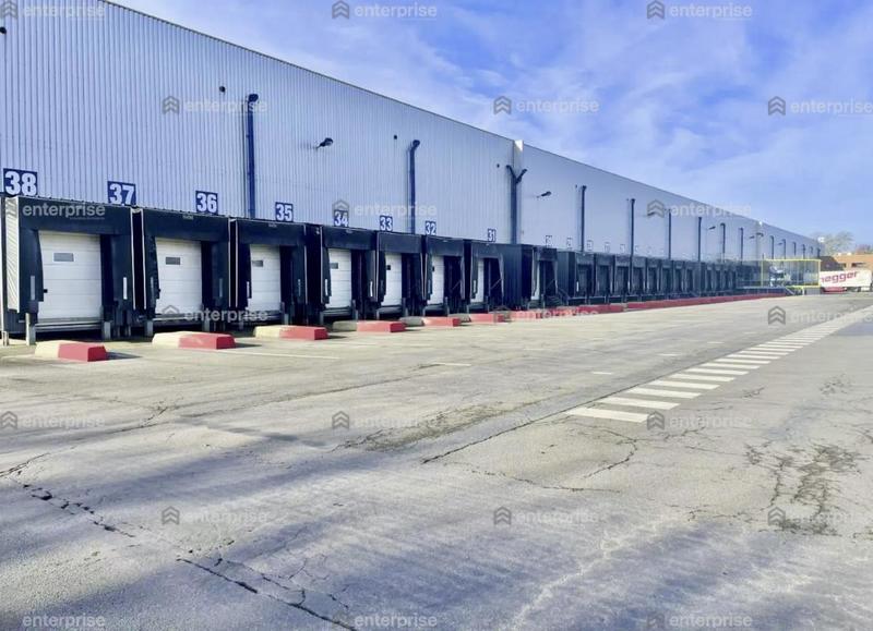 Entrepôt - 22 280 m²