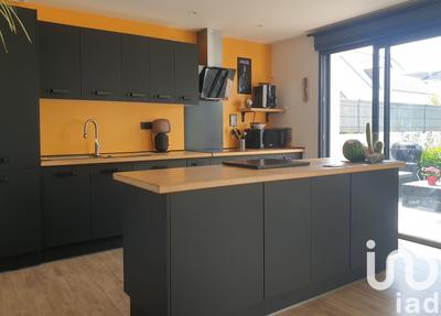 Maison - 96 m² - 4 pièces