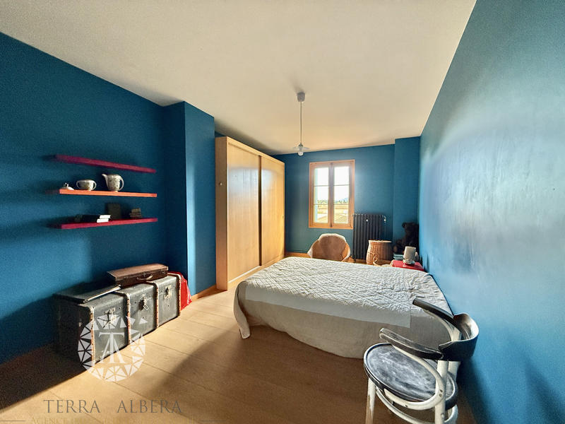 Propriété - 504 m² - 12 pièces