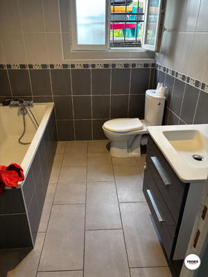 Maison - 122 m² - 6 pièces