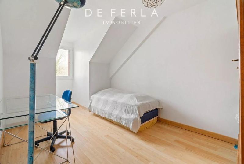 Maison - 150 m² - 7 pièces