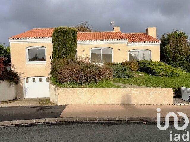 Maison - 121 m² - 4 pièces