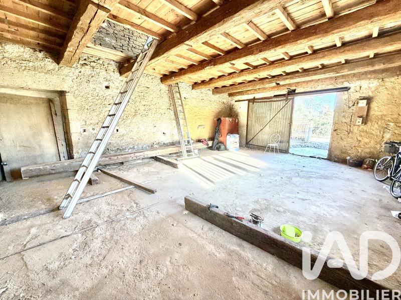 Maison - 186 m² - 8 pièces