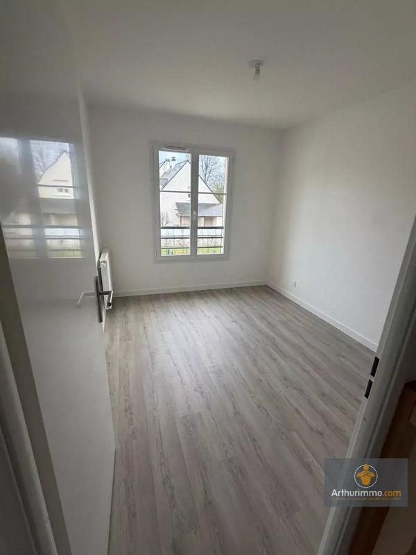 Maison - 77 m² - 5 pièces