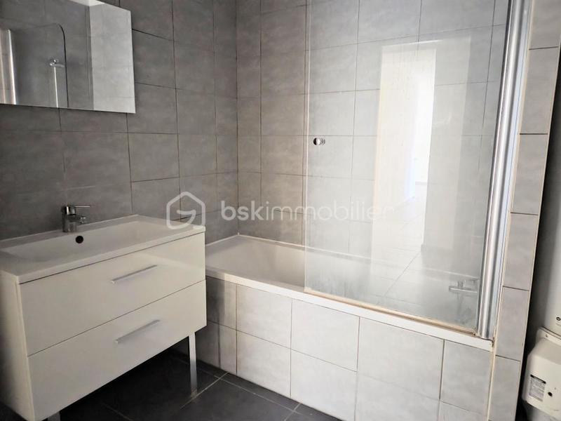 Appartement - 84 m² - 4 pièces